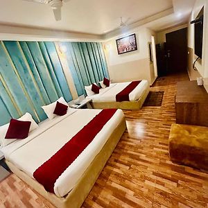 Hotel Airport City